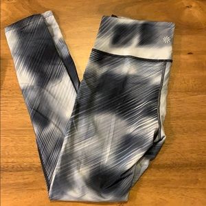 Athleta yoga pants fun black and white